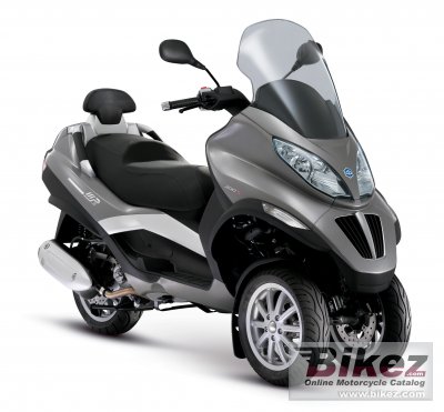 2011 Piaggio MP3 300ie photo